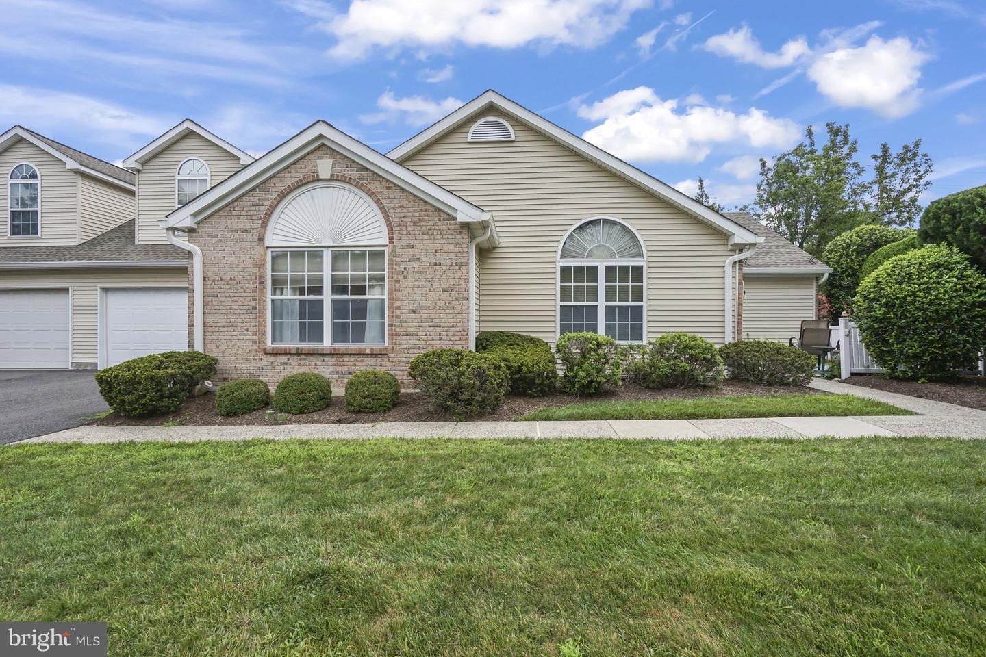 Property Photo:  84 Point Court  NJ 08648 