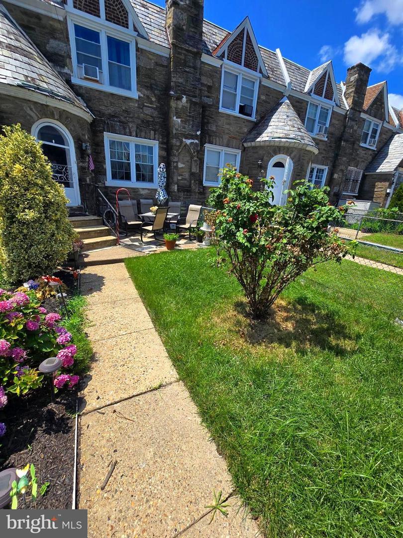 Property Photo:  1216 Knorr Street  PA 19111 