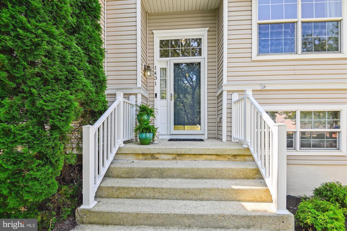Property Photo:  1431 Illinois Avenue  MD 21144 