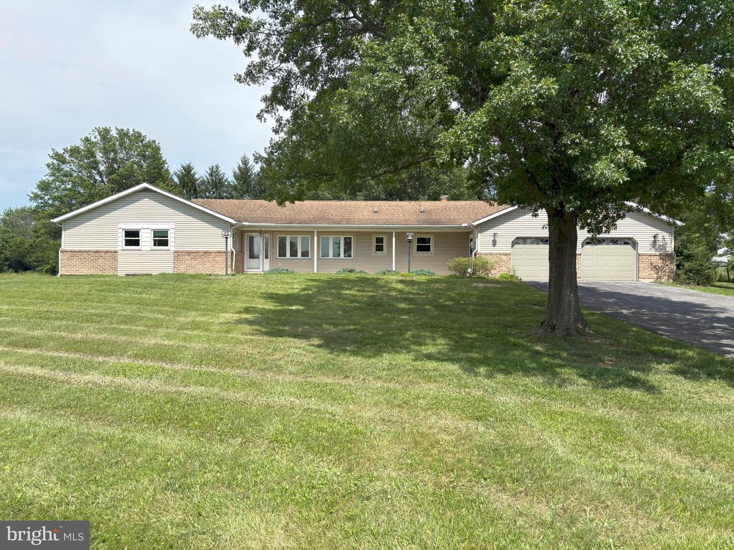 26 Foxanna Drive  Carlisle PA 17015 photo