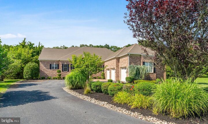Property Photo:  18 Buckthorn Lane  NJ 08210 