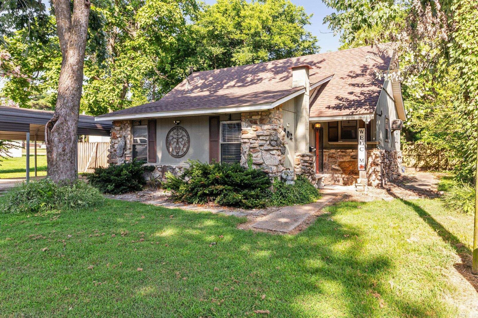 Property Photo: 902 Polk Street AR 72422