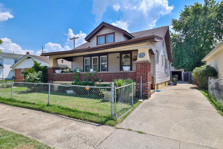 Property Photo: 1109 Hensley Avenue OH 45011