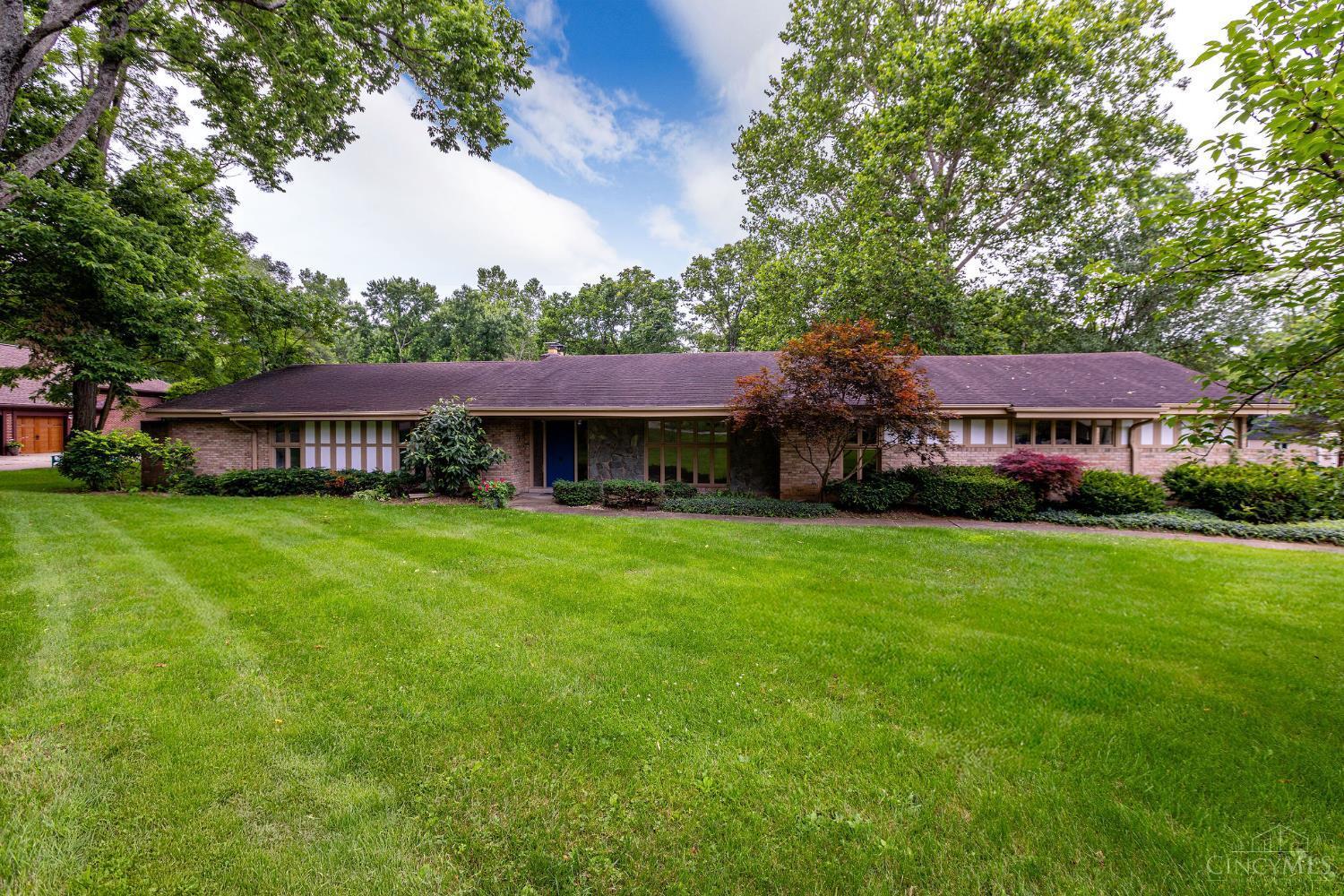 Property Photo:  6121 Old Spanish Trail  OH 45459 