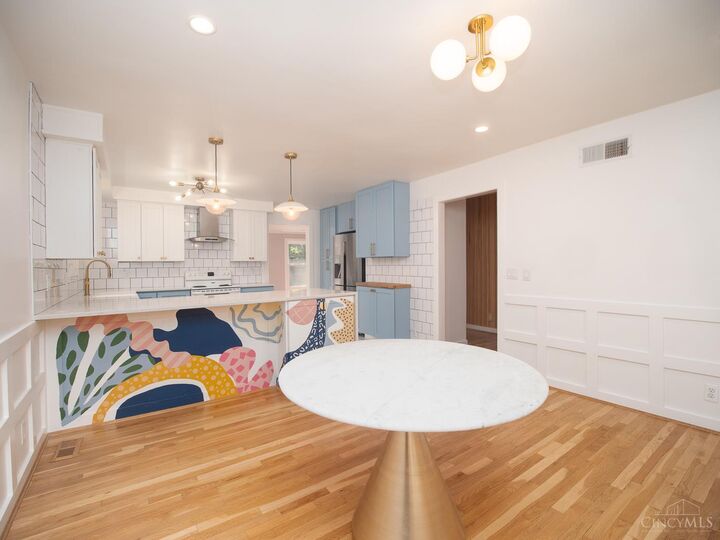 Property Photo: 807 Nordyke Road OH 45255