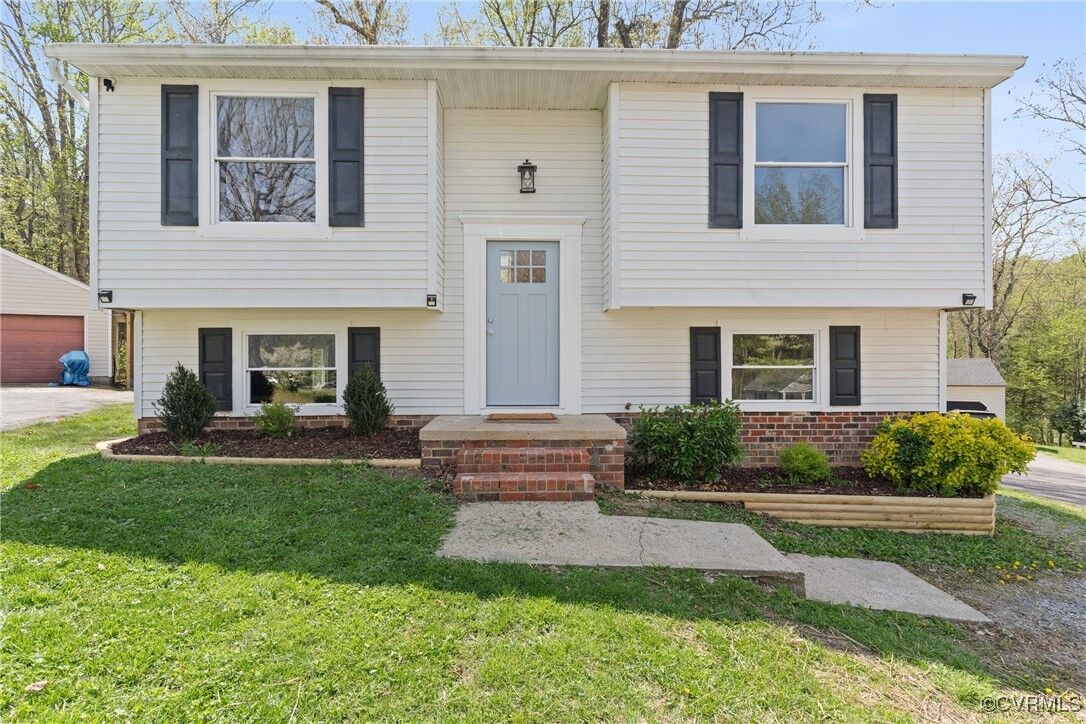 Property Photo: 7105 Egan Place VA 23832