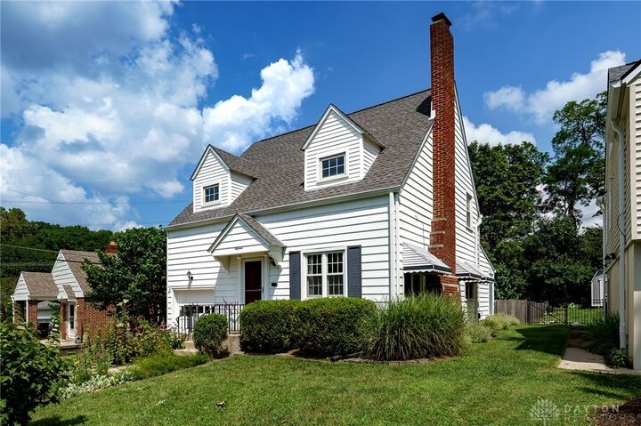 18 Acacia Drive  Oakwood OH 45409 photo