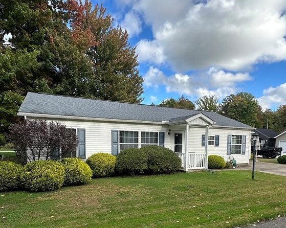 5259 Champagne Center  Girard PA 16417 photo