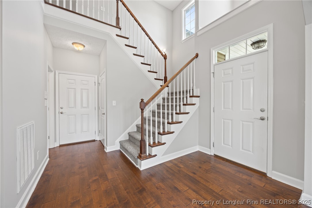 Property Photo:  