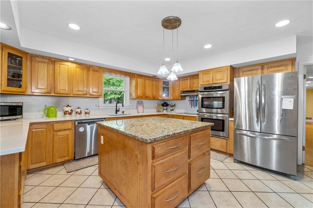 Property Photo: 1690 Cedar Grove Drive GA 30066