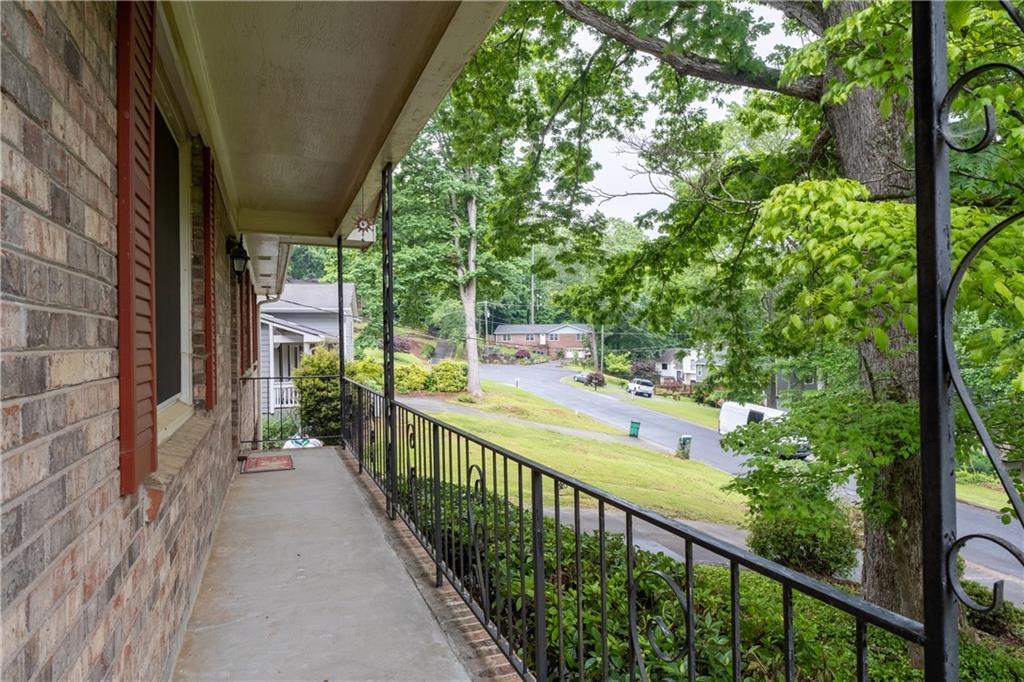 Property Photo:  1690 Cedar Grove Drive  GA 30066 