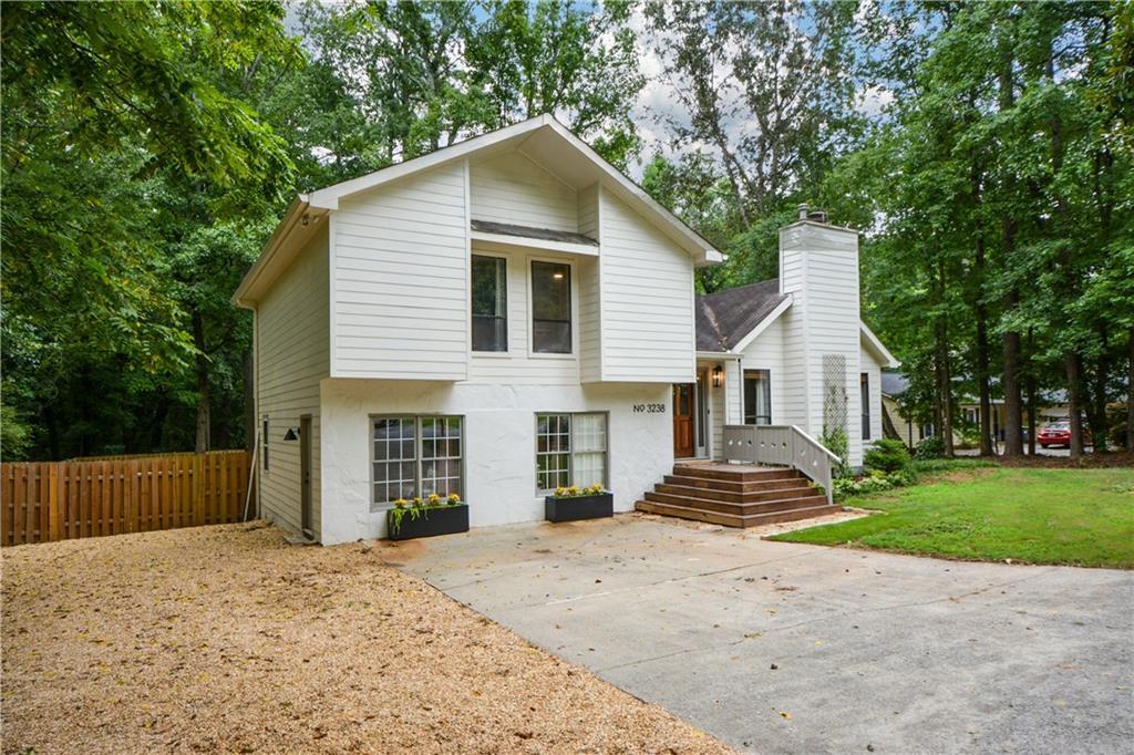 Property Photo:  3238 Mountain Hollow Drive  GA 30062 
