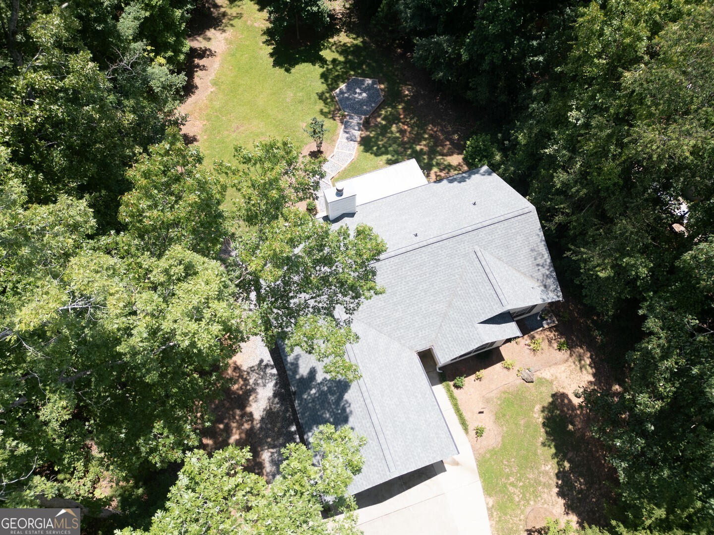 Property Photo:  111 Turtle Cove Trailway  GA 31064 