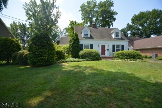 Property Photo:  75 Westfield Rd  NJ 07023 
