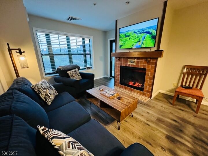 Property Photo: 200 State Rt 94 Unit 212 NJ 07462