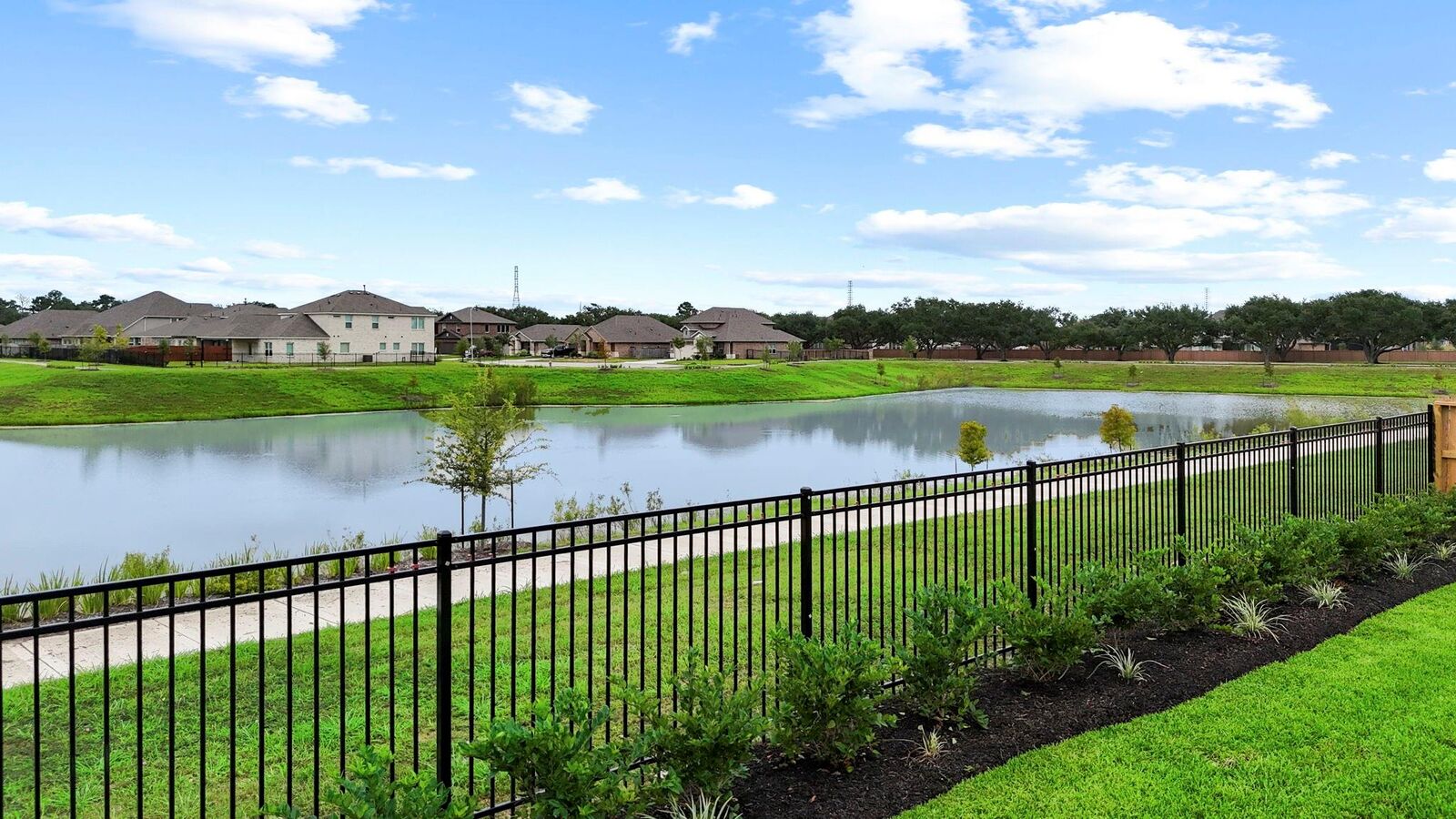 Property Photo: 5111 Magnolia Springs Drive TX 77584