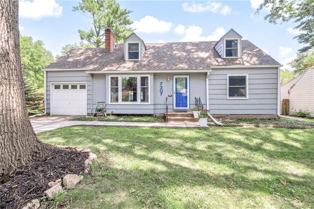 Property Photo:  7307 Rosewood Drive  KS 66208 