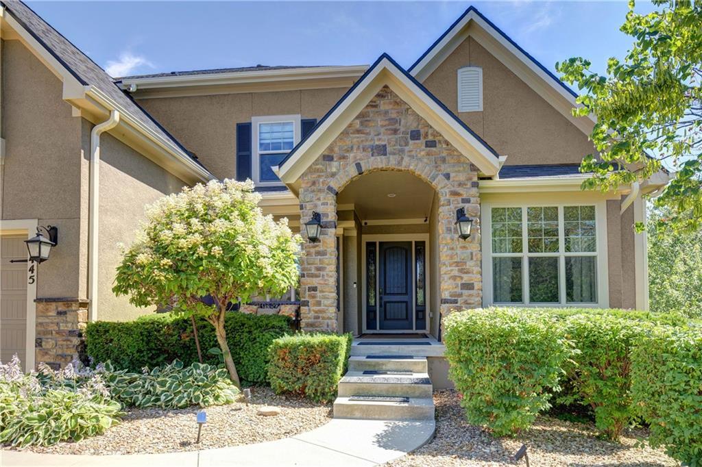 Property Photo: 9445 W 157th Place KS 66221