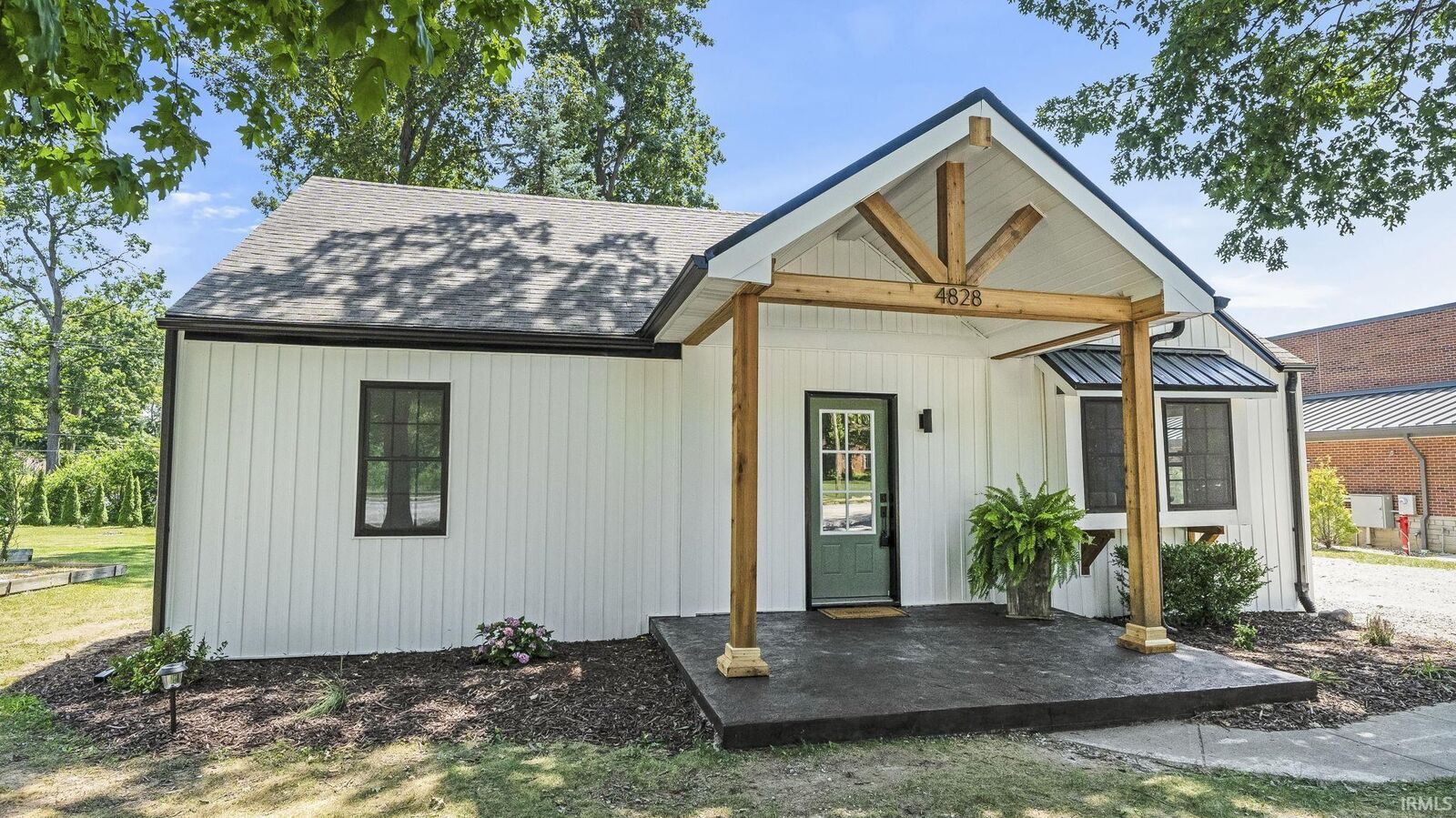 Property Photo:  4828 E State Boulevard  IN 46815 