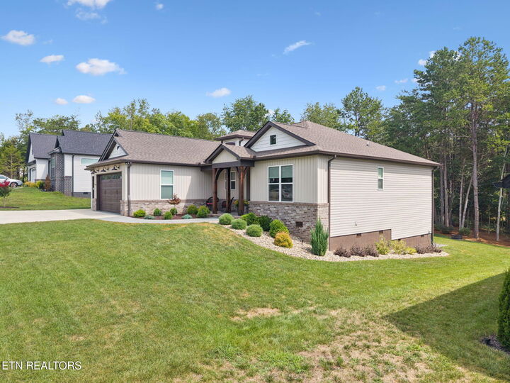 Property Photo:  5389 Zion Ridge Rd  TN 37774 