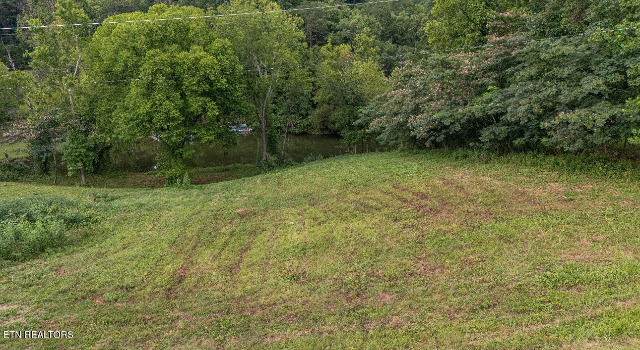 Property Photo: 165 Rebel Rd Rd TN 37748