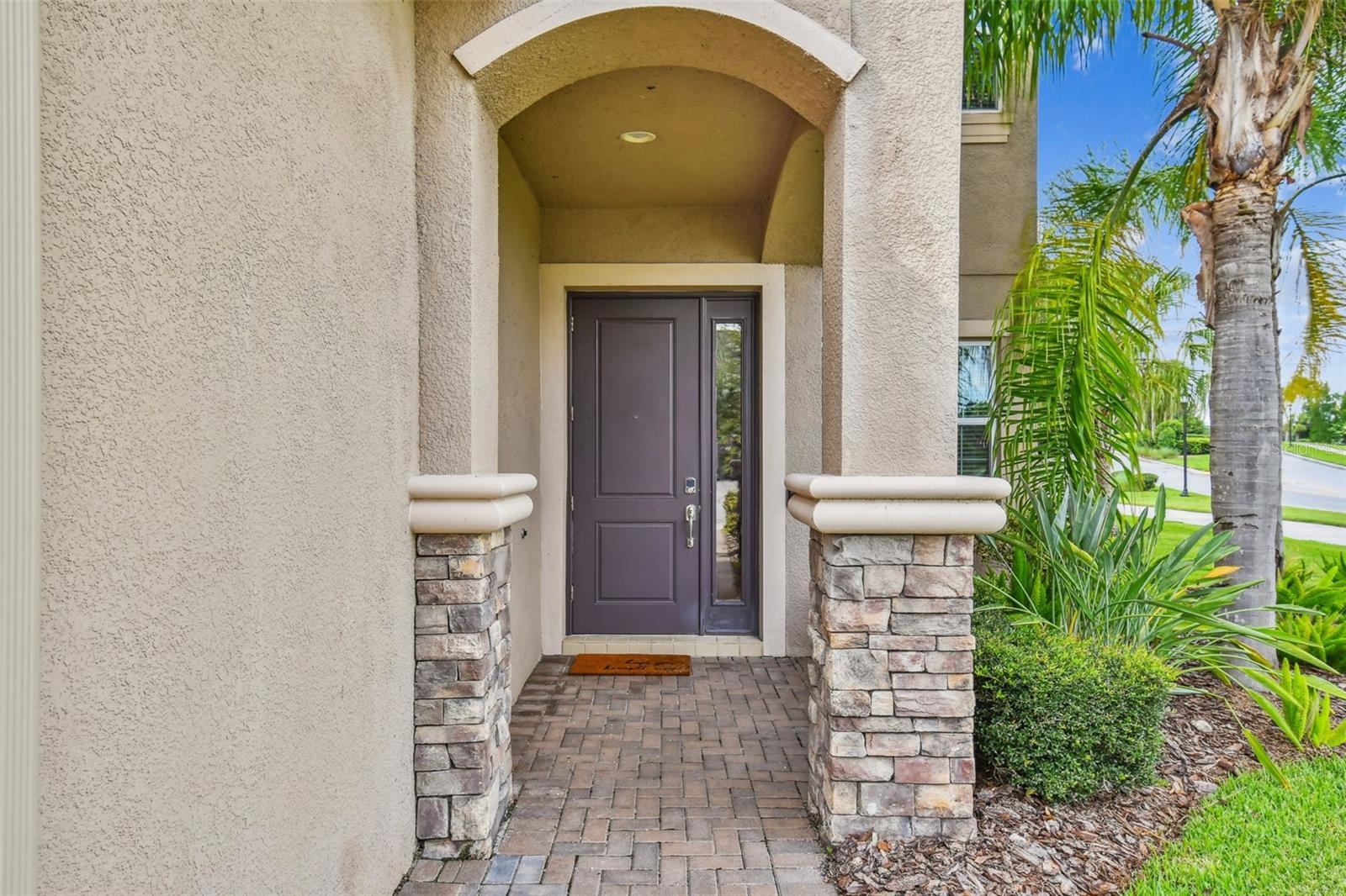 Property Photo: 30415 Palmer Oak Drive FL 33543