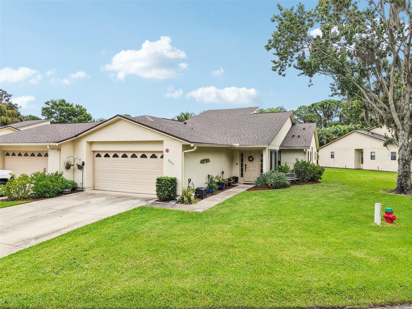 Property Photo:  2212 Cypress Cove Drive H5  FL 32778 