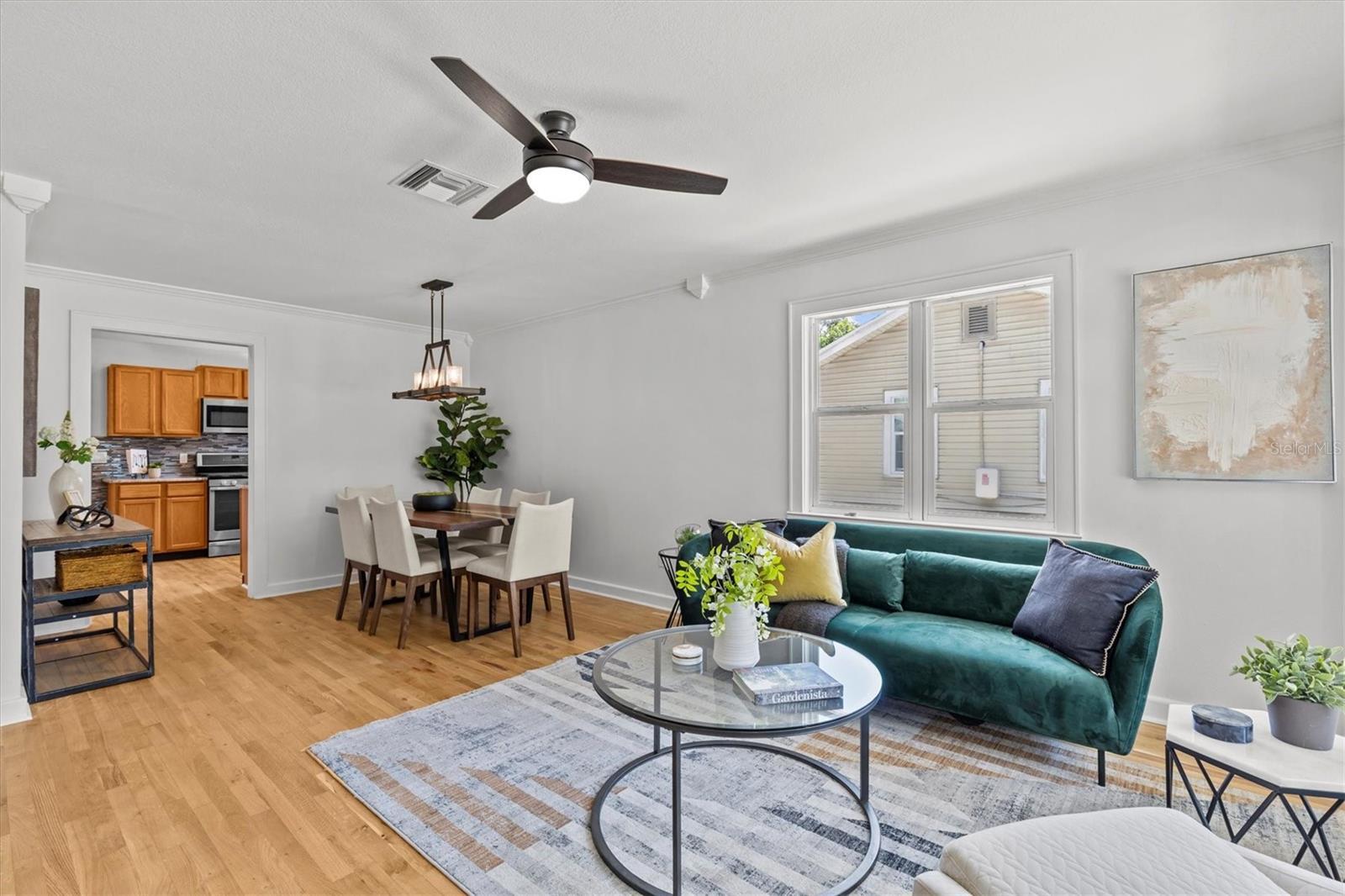 Property Photo:  325 W Haya Street  FL 33603 