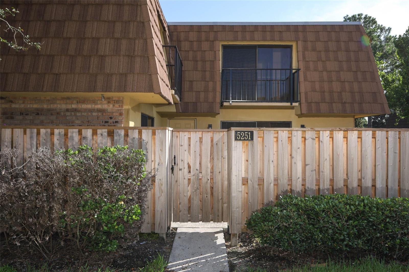 Property Photo: 5251 Brook Court 242 FL 32811