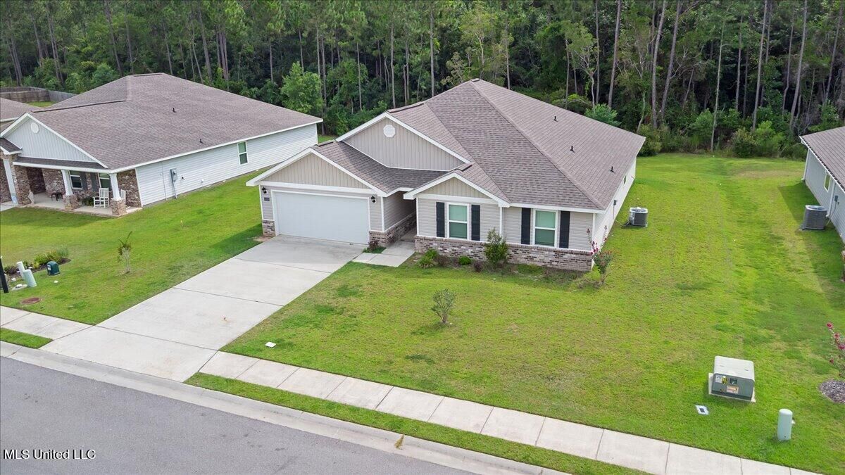 Property Photo: 18526 Elkwood Drive MS 39503