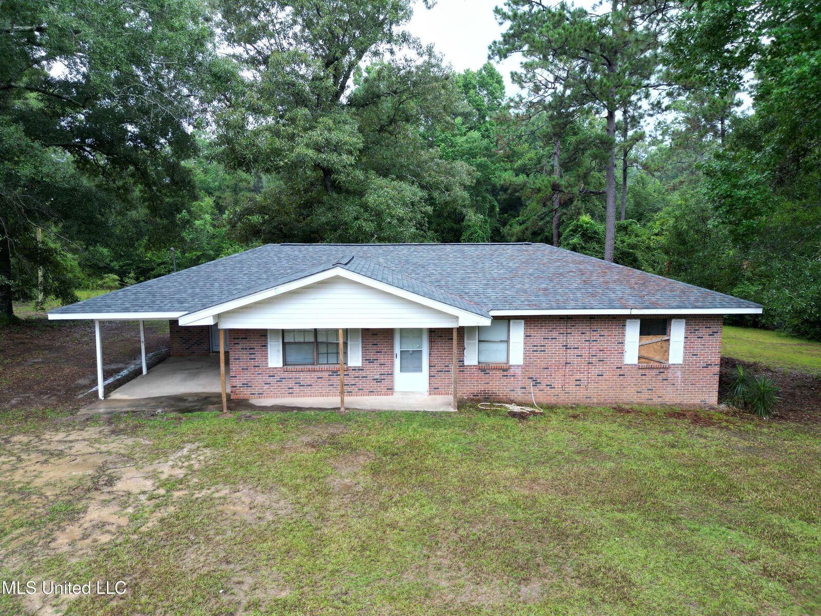 Property Photo: 961 Ceasar Road MS 39466