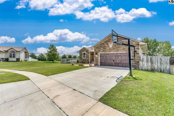 Property Photo:  67 Monarch Ln  KS 67502