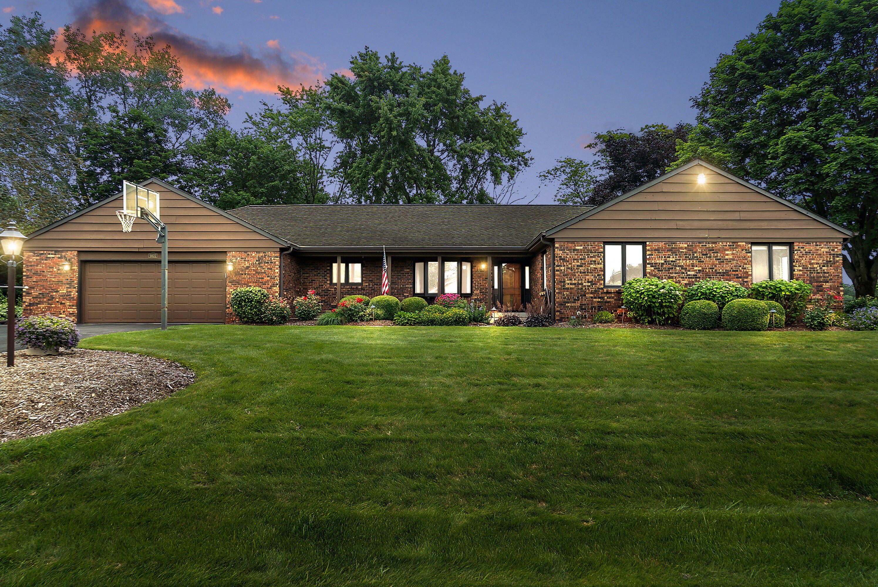 Property Photo:  9822 N Concord Dr  WI 53097 