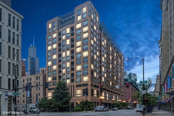 520 S State Street 1103  Chicago IL 60605 photo