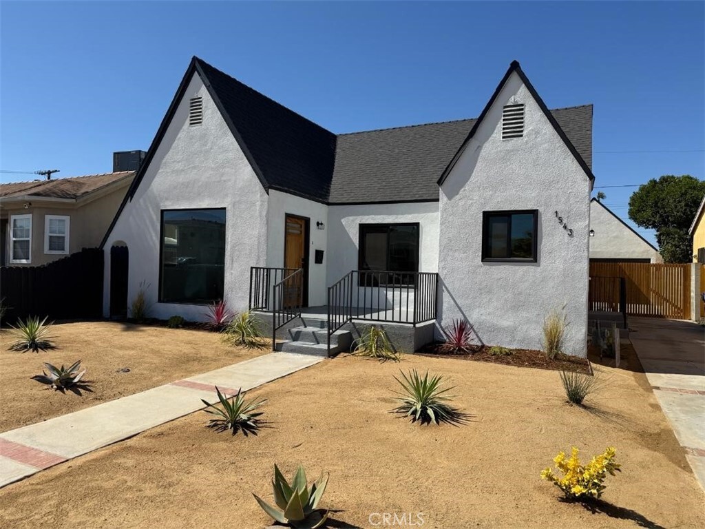 Property Photo:  1543 W 79th Street  CA 90047 