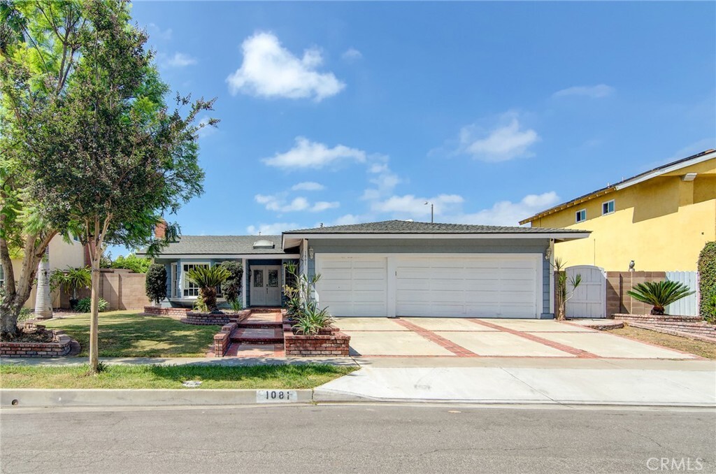 1081 Tulare Drive  Costa Mesa CA 92626 photo