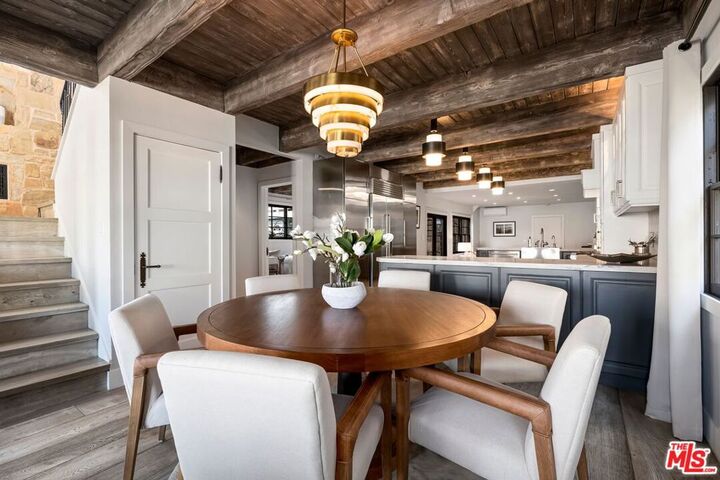 Property Photo:  305 Grand Canal  CA 92662 