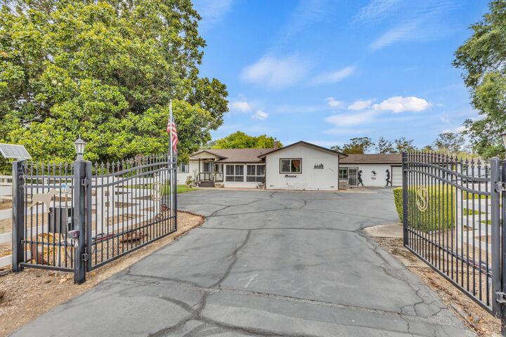 9535 Bradshaw Road  Elk Grove CA 95624 photo