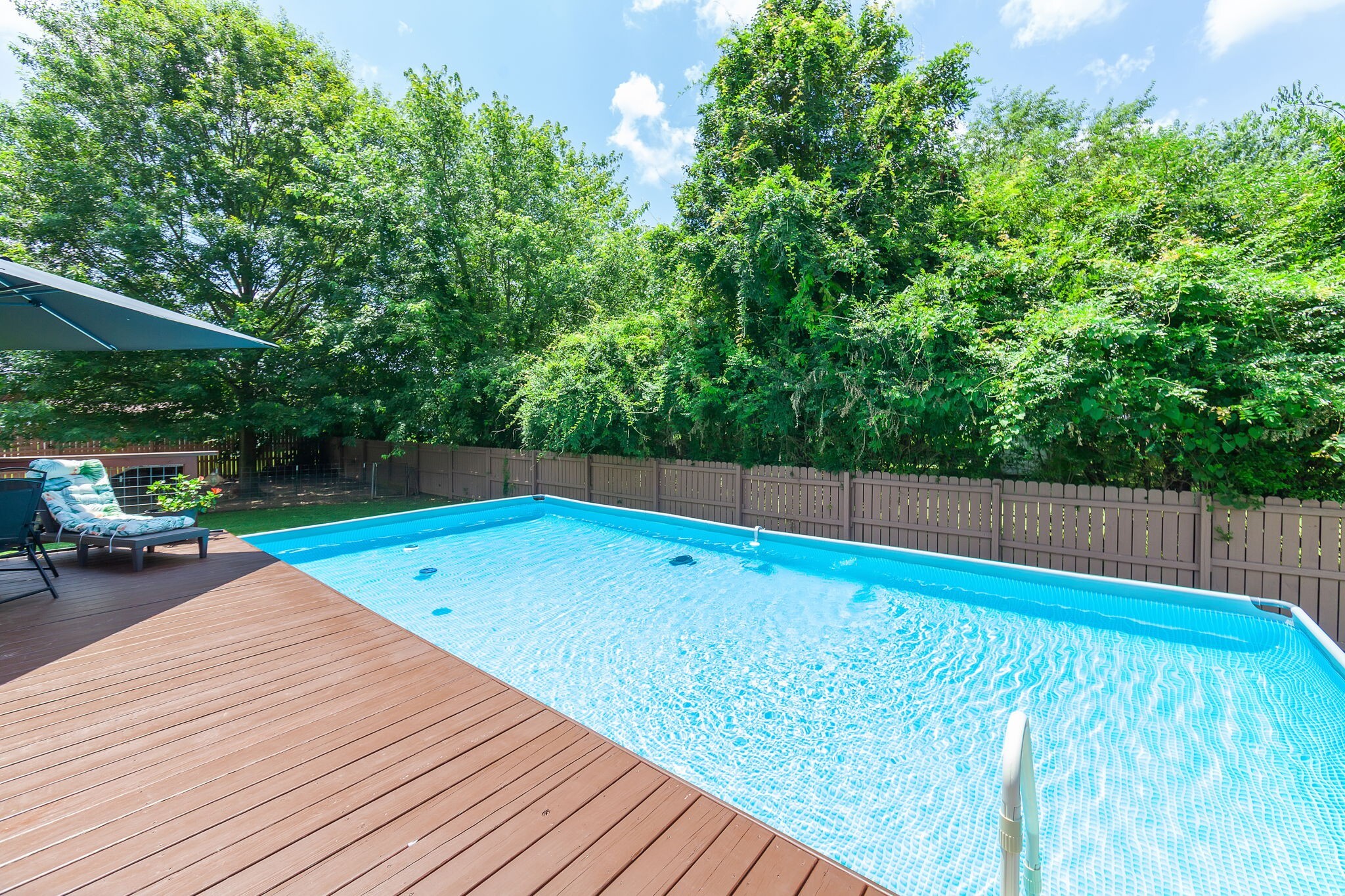 Property Photo: 6 Shorepoint Rd TN 38362