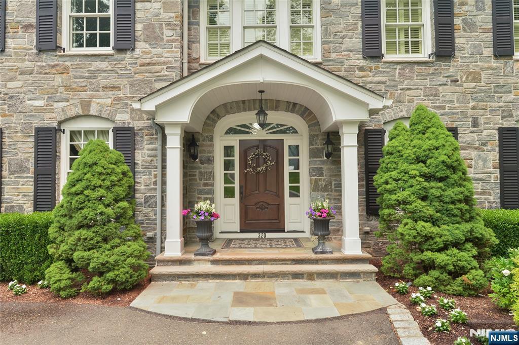 Property Photo: 320 Sleepy Hollow Lane NJ 07417