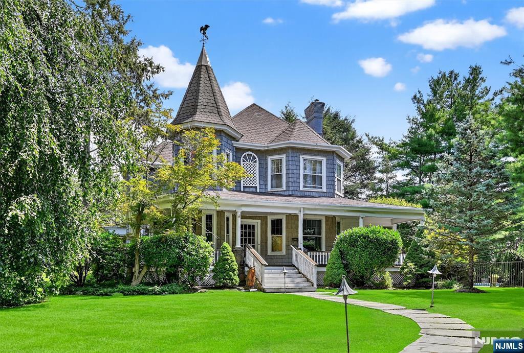 Property Photo: 564 Godwin Avenue NJ 07432