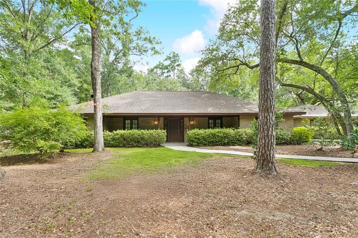 599 Dove Park Road  Covington LA 70433 photo