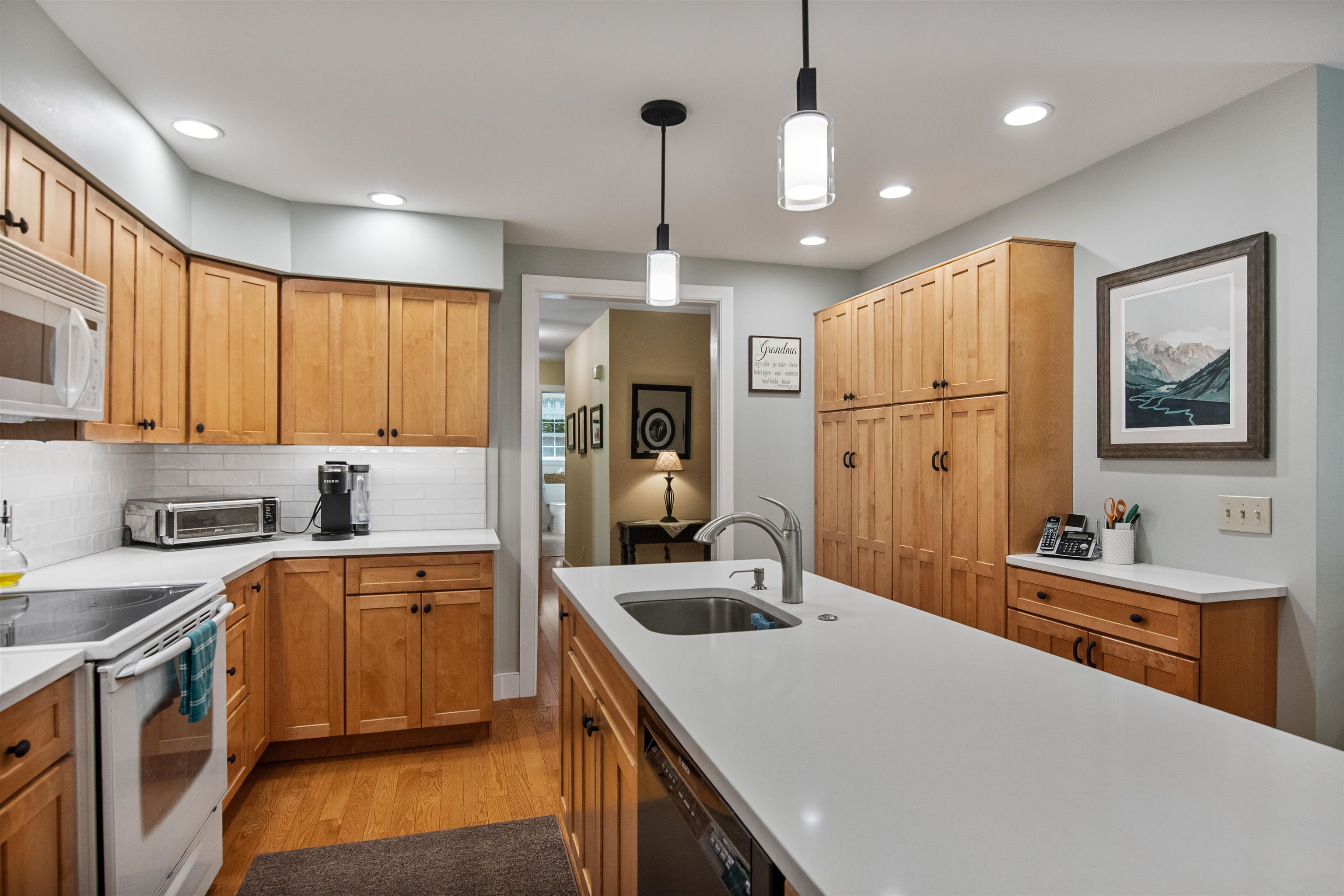 Property Photo: 18 Lang Drive VT 05451