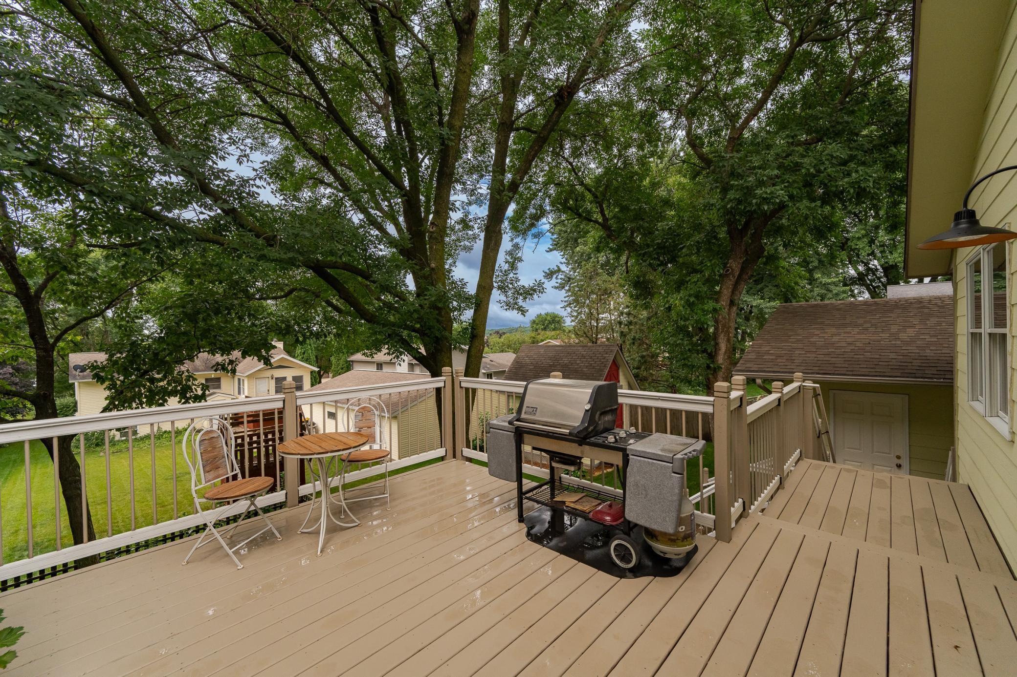 Property Photo:  842 22nd Street SE  MN 55904 