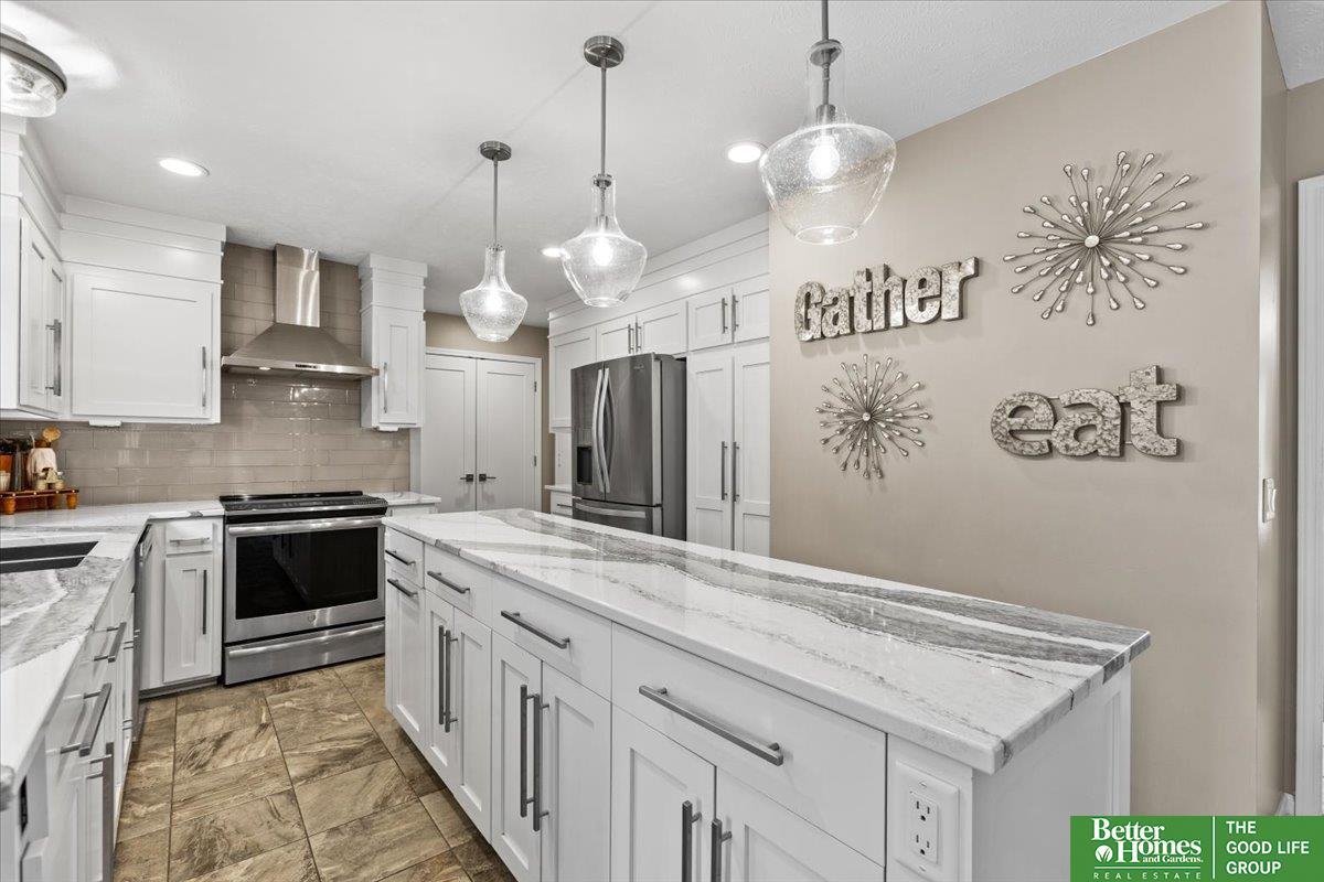 Property Photo:  14806 Miami Street  NE 68116 