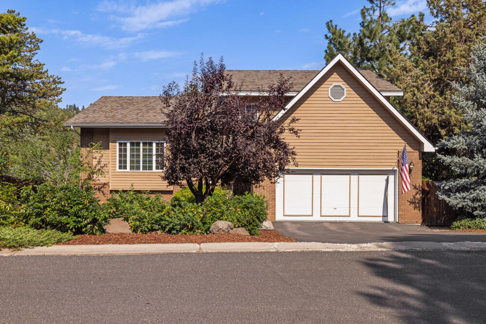 Property Photo: 1250 Wild Plum Drive OR 97601