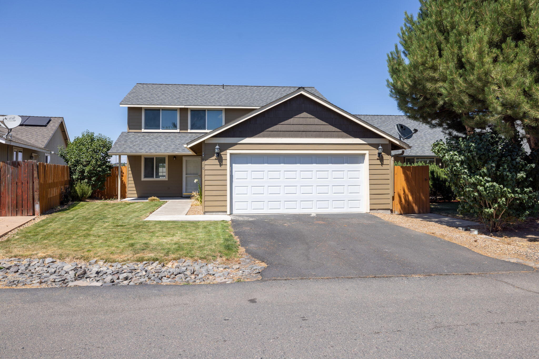 Property Photo: 516 SE Ponderosa Drive OR 97741