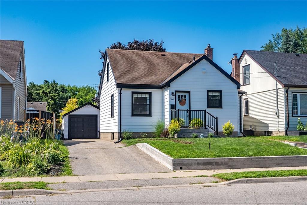 Property Photo: 100 Morton Avenue W ON N3R 2P1