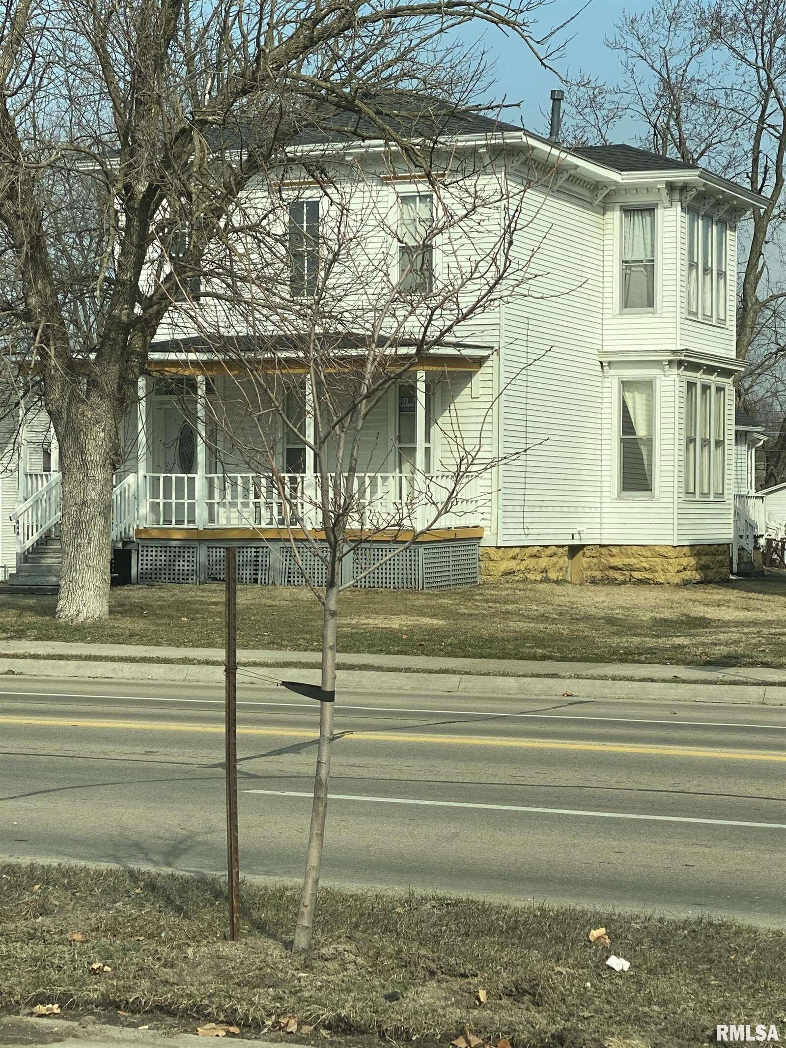 Property Photo: 444 7th Avenue South IA 52732
