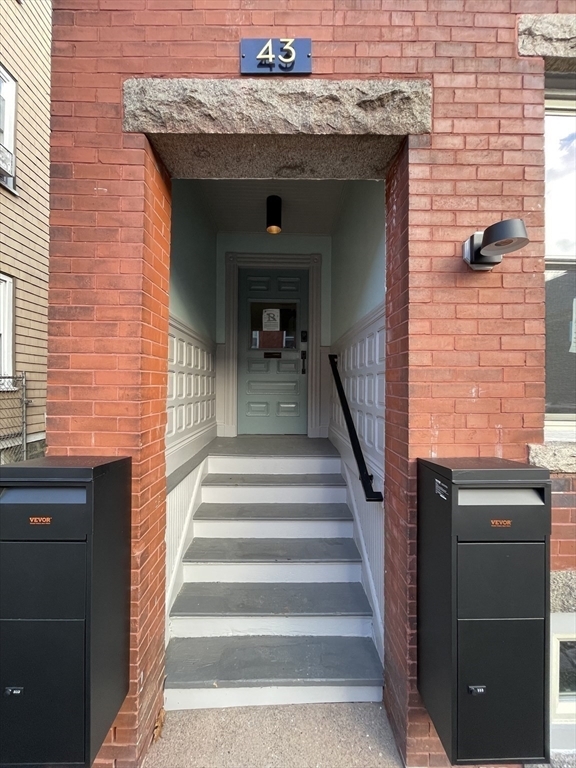 Property Photo: 43 Saxton 2 MA 02125